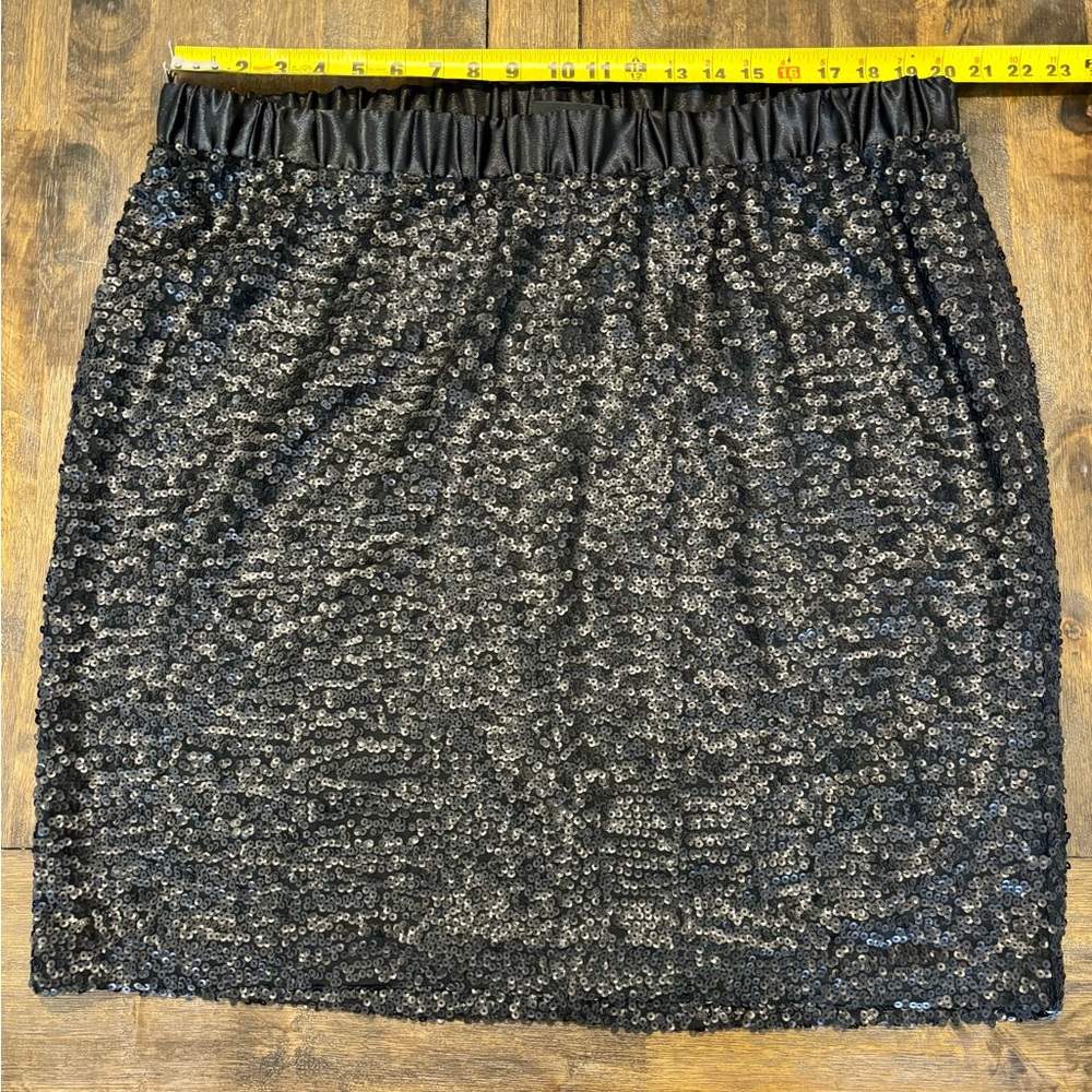 Black Sequin Skirt - 22/24